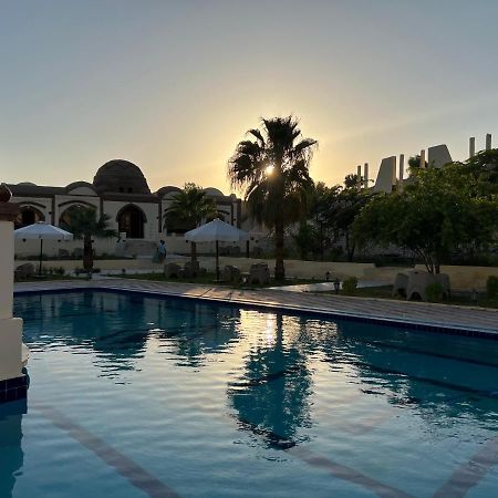Elphardous Oasis Hotel ลักซอร์ ภายนอก รูปภาพ