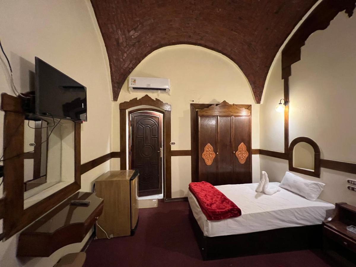 Elphardous Oasis Hotel ลักซอร์ ภายนอก รูปภาพ
